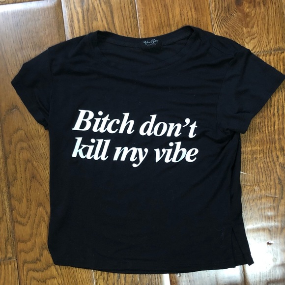 brandy melville graphic t - Picture 1 of 3